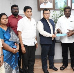 கருணை அடிப்படையில் பணிநியமன ஆணை