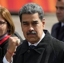 அமெரிக்காவுடன் பேச்சுவார்த்தைக்குத் தயார்! - வெனிசுவேலா அதிபர் அறிவிப்பு!