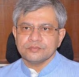 தமிழ்நாட்டில் 77 ரயில் நிலையங்களில் மேம்பாட்டு பணிகள்