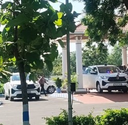 கூட்ட நெரிசல் விசாரணை: கரூருக்கு உச்ச‌ நீதிமன்ற ஓய்வு நீதிபதி அஜய் ரஸ்தோகி, ஏடிஜிபிக்கள் வருகை!