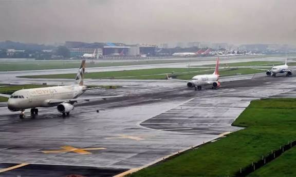 சென்னை விமான நிலையத்தில் இருந்து வழக்கம்போல் விமானங்கள் இயக்கம்