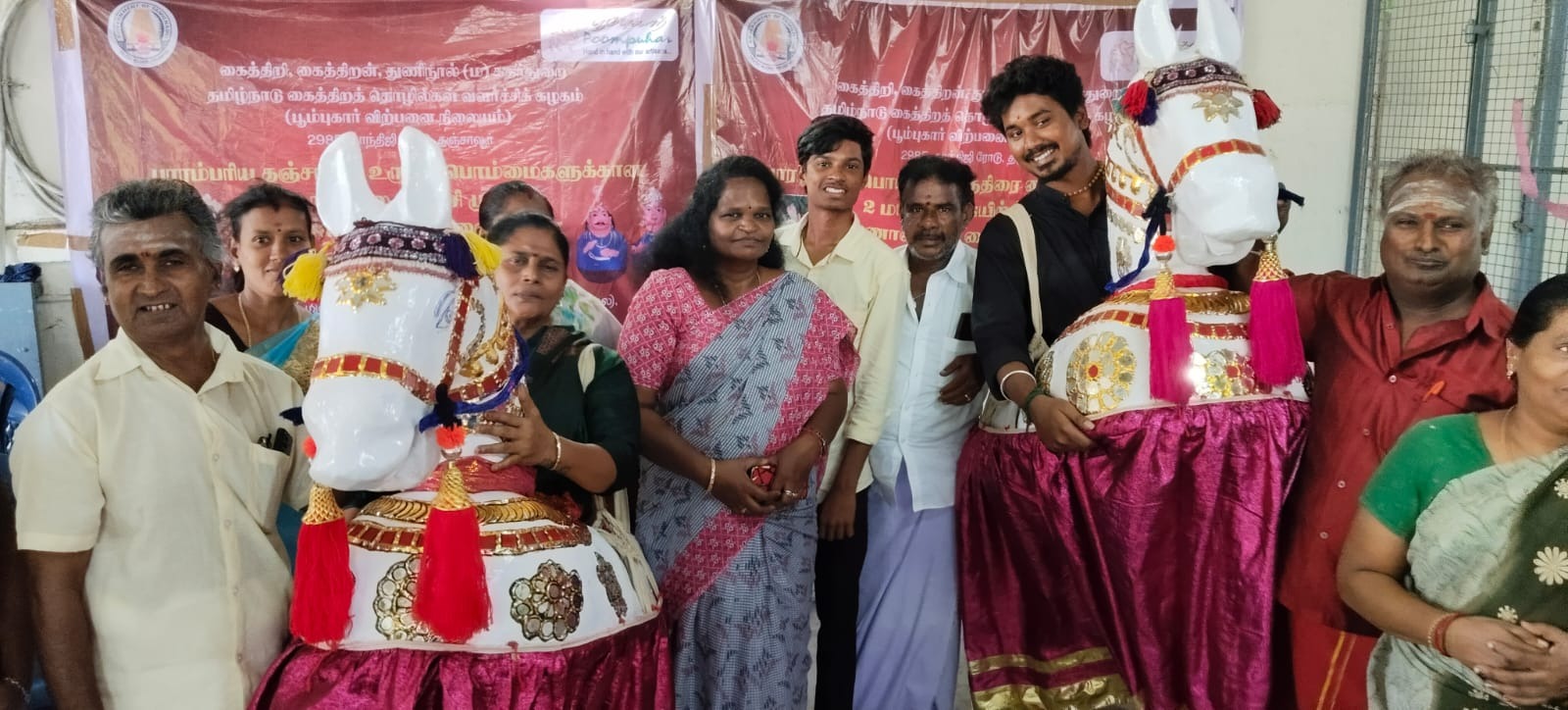 அழிந்து வரும் பொய்க்கால் குதிரை ஆட்டம் கலை