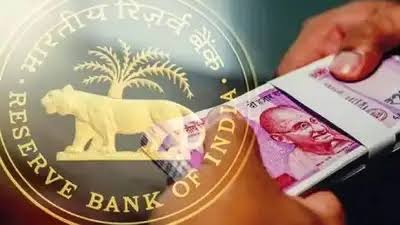 இந்தியாவின் மிகவும் பாதுகாப்பான வங்கிகள்.. இதில் நீங்கள் தயங்காமல் பணம் போடலாம்!