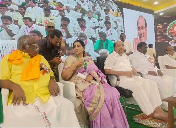 பாமக தலைவராக ராமதாஸ் தேர்வு! கூட்டணியை முடிவு செய்ய அதிகாரம்!