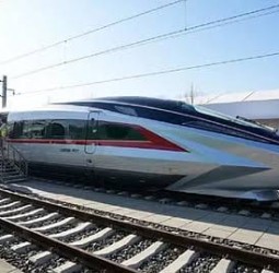 சீனாவில் 2 விநாடிகளில் 700 கி.மீ. வேகம் எடுத்த ரயில்: புதிய உலக சாதனை