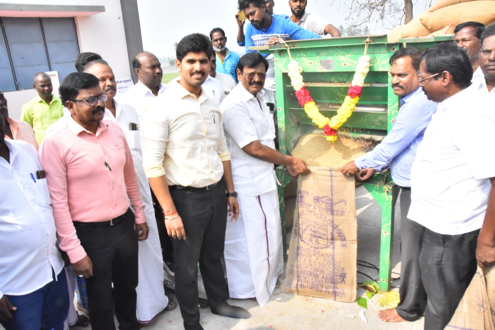 சம்பா பருவ நெல் கொள்முதலுக்காக நேரடி கொள்முதல் நிலையங்கள