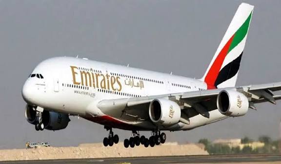 சென்னையில் இருந்து துபாய் புறப்பட்ட விமானத்தில் இயந்திர கோளாறு: அசம்பாவிதம் தவிர்ப்பு