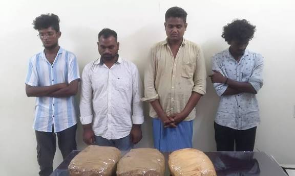 விழுப்புரத்தில் 1.100 கிலோ கஞ்சா பதுக்கிய 5 பேர் கைது
