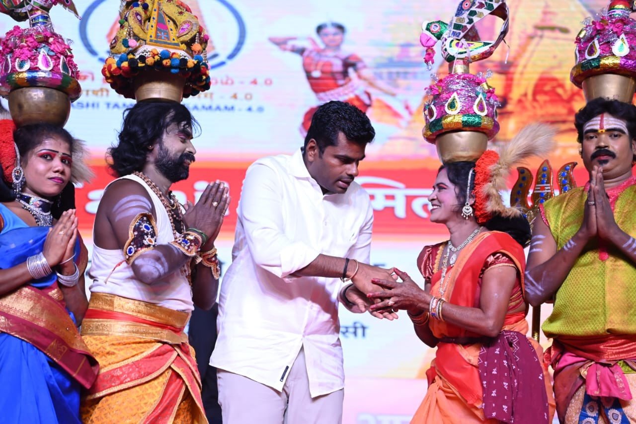 காசி தமிழ் சங்கமம் 4.0 நிகழ்வில் பாஜக நிர்வாகி அண்ணாமலை