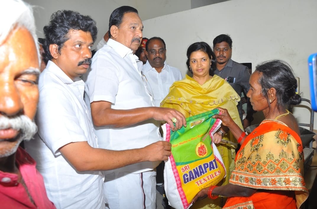 திமிரி யூனியன் சியாம்பாடி கிராமத்தில் புதிய ரேஷன் கடை