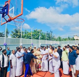 புனித சாய் சர்வதேச பள்ளியில் கூடைப்பந்து அரங்கத்தை அமைச்சர் தா.மோ.அன்பரசன் திறந்து வைத்தார்