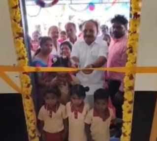 அப்பநாயக்கன்பாளையத்தில் புதுப்பிக்கப்பட்ட அங்கன்வாடி மையம்