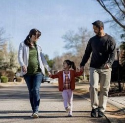 அப்பாவுடன் நடைபயிற்சி