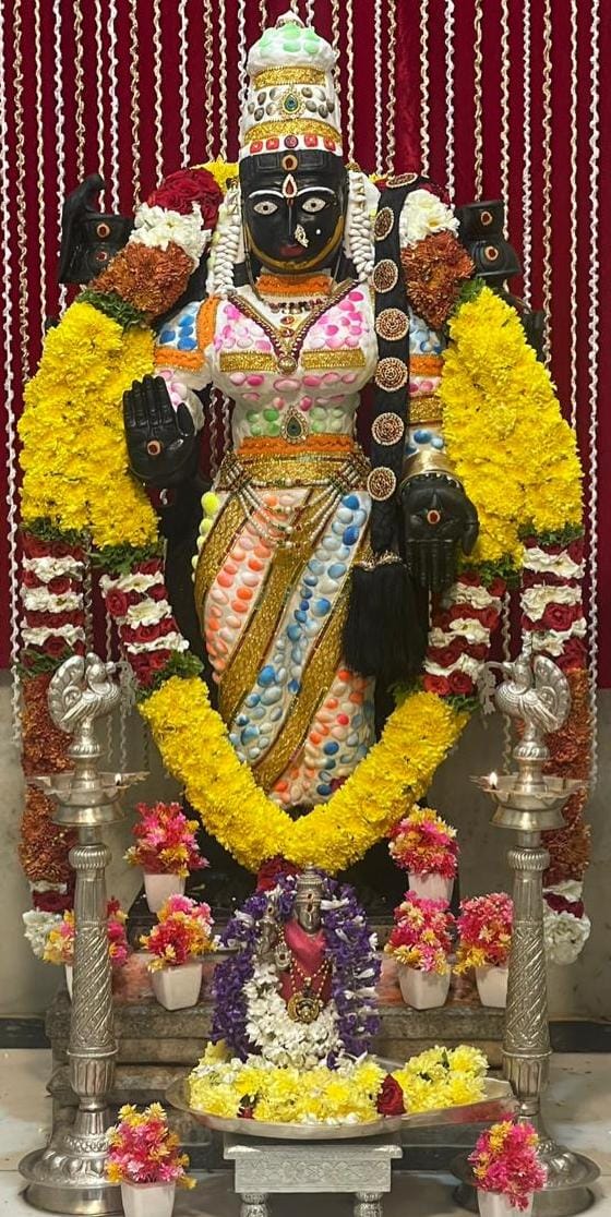 தனுர் மாதம் பூஜையில் நம் வாசவி......