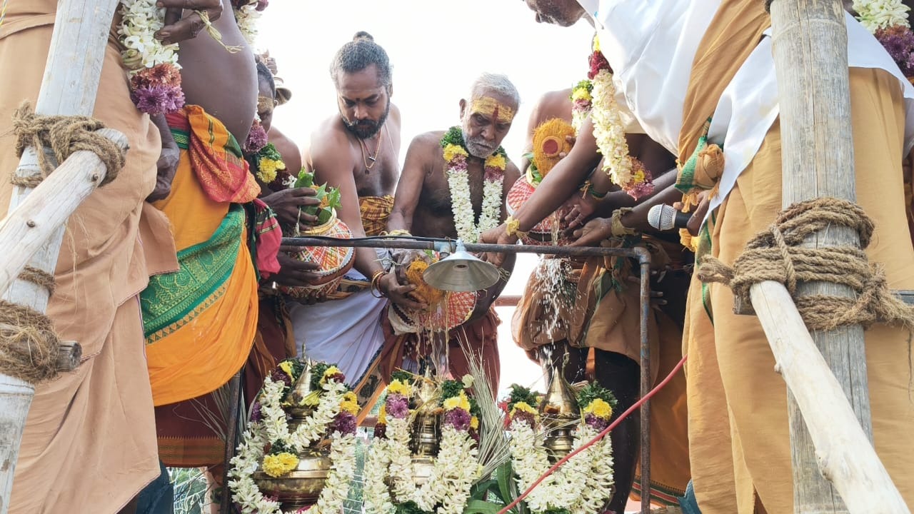 வெள்ளாண்டிவலசு ஓம் சக்தி காளியம்மன் கோயில் குடமுழுக்கு விழா