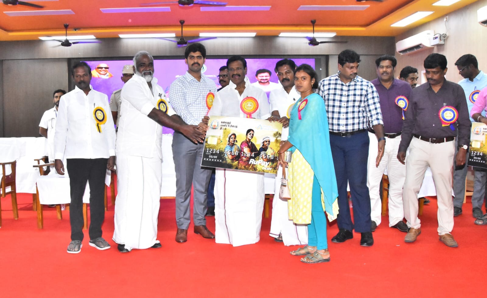 ஆவடி இந்து கல்லூரி அரங்கில் நடந்த வெல்லும் தமிழ் பெண்கள் நிகழ்ச்சி