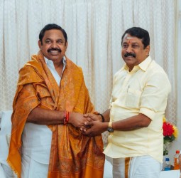 எடப்பாடி பழனிசாமியை தமிழக பாஜக தலைவர் நயினார்நாகேந்திரன் மரியாதை நிமித்தம் நேற்று சந்தித்தார்