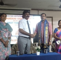 விஞ்ஞானியோடு ஒரு சந்திப்பு..