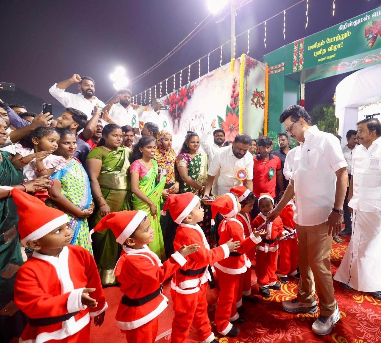 கொளத்தூரில் நடந்த கிறிஸ்துமஸ் விழா