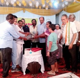 மாற்றுத்திறன் படைத்தோர் தினவிழா