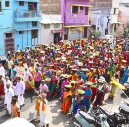 கோதை நாச்சியார் தொண்டர் குழாம் சார்பில் நடந்த முப்பதும் தப்பாமே நிகழ்ச்சி