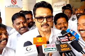 சட்டமன்ற தேர்தலில் நான் போட்டியிடவில்லை' - சரத்குமார் பேட்டி