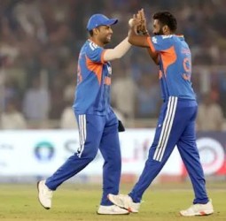 தென்ஆப்பிரிக்காவுக்கு எதிரான 20 ஓவர் கிரிக்கெட்: கடைசி ஆட்டத்தில் வென்று தொடரை கைப்பற்றியது இந்தியா