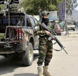 பாகிஸ்தானில் 17 பயங்கரவாதிகள் சுட்டுக்கொலை!