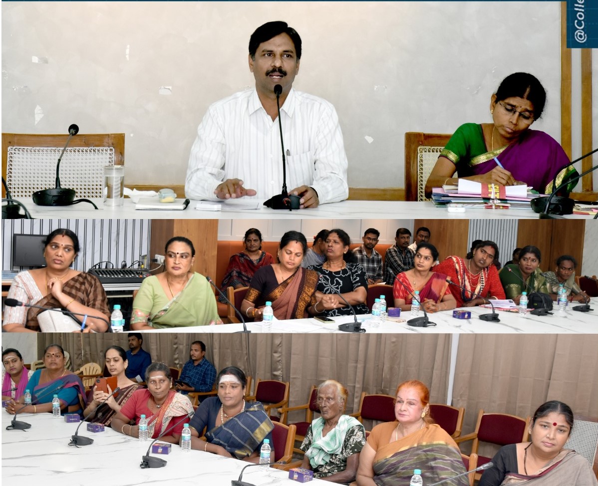 திருநங்கைகள் மற்றும் திருநம்பிகளுடன் ஈரோடு கலெக்டர் கந்தசாமி கலந்துரையாடினார்