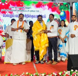 13வது மேல்புறம் கிறிஸ்துமஸ் விழா