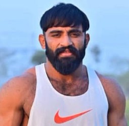 இந்​திய அணிக்​காக விளை​யாடிய பாகிஸ்​தான் கபடி வீரருக்கு தடை