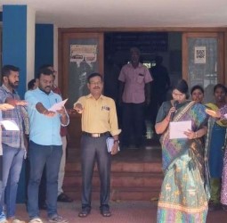 அரசு ஊழியர்கள் மனித உரிமைகள் தின உறுதிமொழி