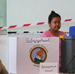 மியான்மர்: 5 ஆண்டுகளில் முதன்முறையாக பொதுத் தேர்தல்!
