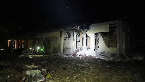 மருத்துவமனை மீது மியான்மர் ராணுவம் தாக்குதல்: 34 நோயாளிகள் உயிரிழப்பு, 80 பேர் படுகாயம்