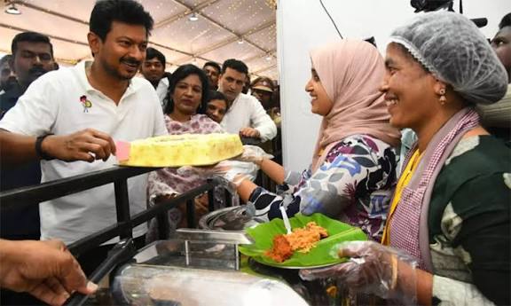 மகளிர் சுய உதவிக் குழுக்களின் மதி உணவுத் திருவிழா டிச.28 வரை நீட்டிப்பு!