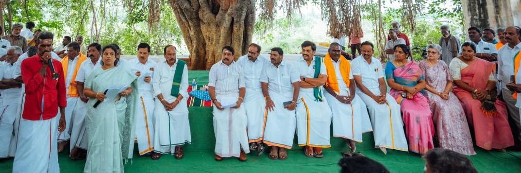 செம்புளிச்சாம்பாளையம் கிராமத்தில் நடந்த கிராம சபை கூட்டம்