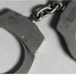 மூதாட்​டி​யிடம் நகை மோசடி செய்​தவர் கைது