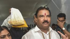 சட்டப்பேரவை கேன்டீன் ஊழியரை தாக்கிய சிவசேனா எம்எல்ஏ மீது மும்பை போலீஸ் வழக்குப் பதிவு