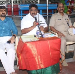 காரைக்கால்அம்மையார்   மாங்கனித்திருவிழா இன்று துவக்கம்  ஏற்பாடுகள் பற்ற ஆலோசனை