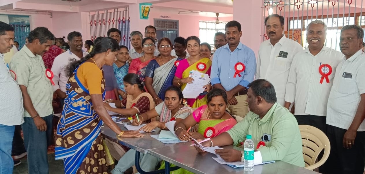 பறையப்பட்டி புதூர் ஊராட்சியில் உங்களுடன் ஸ்டாலின் திட்ட முகாம்