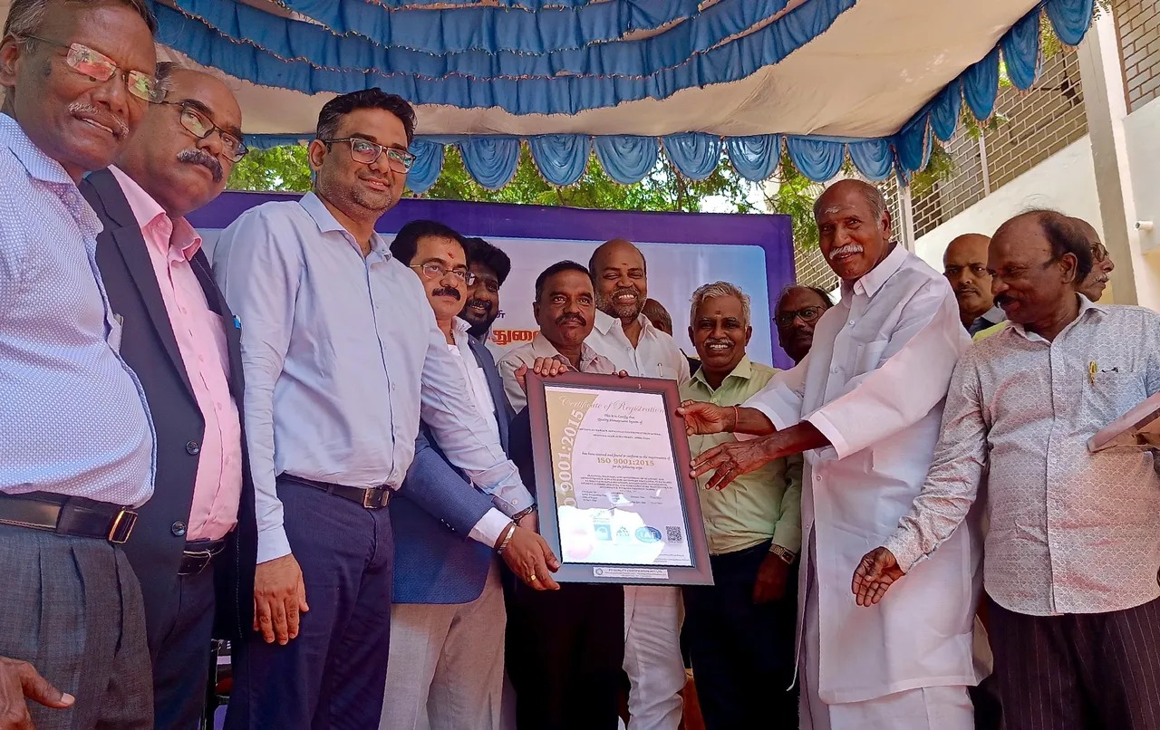 ஐஎஸ்ஓ சான்றிதழ் பெற்று வரலாற்றுச் சாதனை