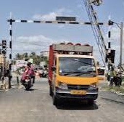 5 ஆண்டுகள் நன்றாக பணிபுரிந்த கேட் கீப்பர்களை இன்டர்லாக் செய்யப்படாத கேட்களில் பணியமர்த்த ரயில்வே அறிவுறுத்தல்