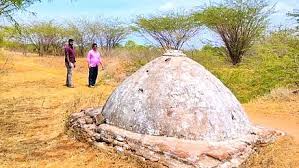 மண்ணில் புதைந்திருந்த அம்மன் கோயில் 100 ஆண்டுகளுக்குப் பிறகு மீட்டெடுப்பு - இந்து சமய அறநிலையத் துறை நடவடிக்கை