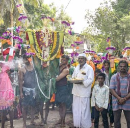அல்லா சுவாமி ஊர்வலத்துடன் மொஹரம் கொண்டாடிய இந்துக்கள்
