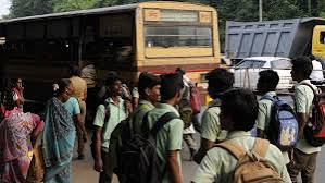 பள்ளி, கல்லூரிகளுக்கு அரசு பேருந்து சேவை: மாநகர போக்குவரத்து கழகம் ஆலோசனை