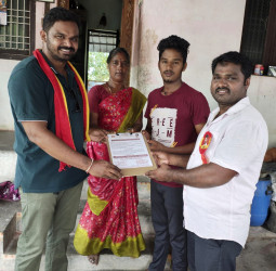 செய்யாறு அருகே தவெக தலைவர் விஜய்யின் 51 வது பிறந்த நாள் விழா முன்னிட்டு 51 பேருக்கு இல்லம் தேடி கல்வி சேவை: