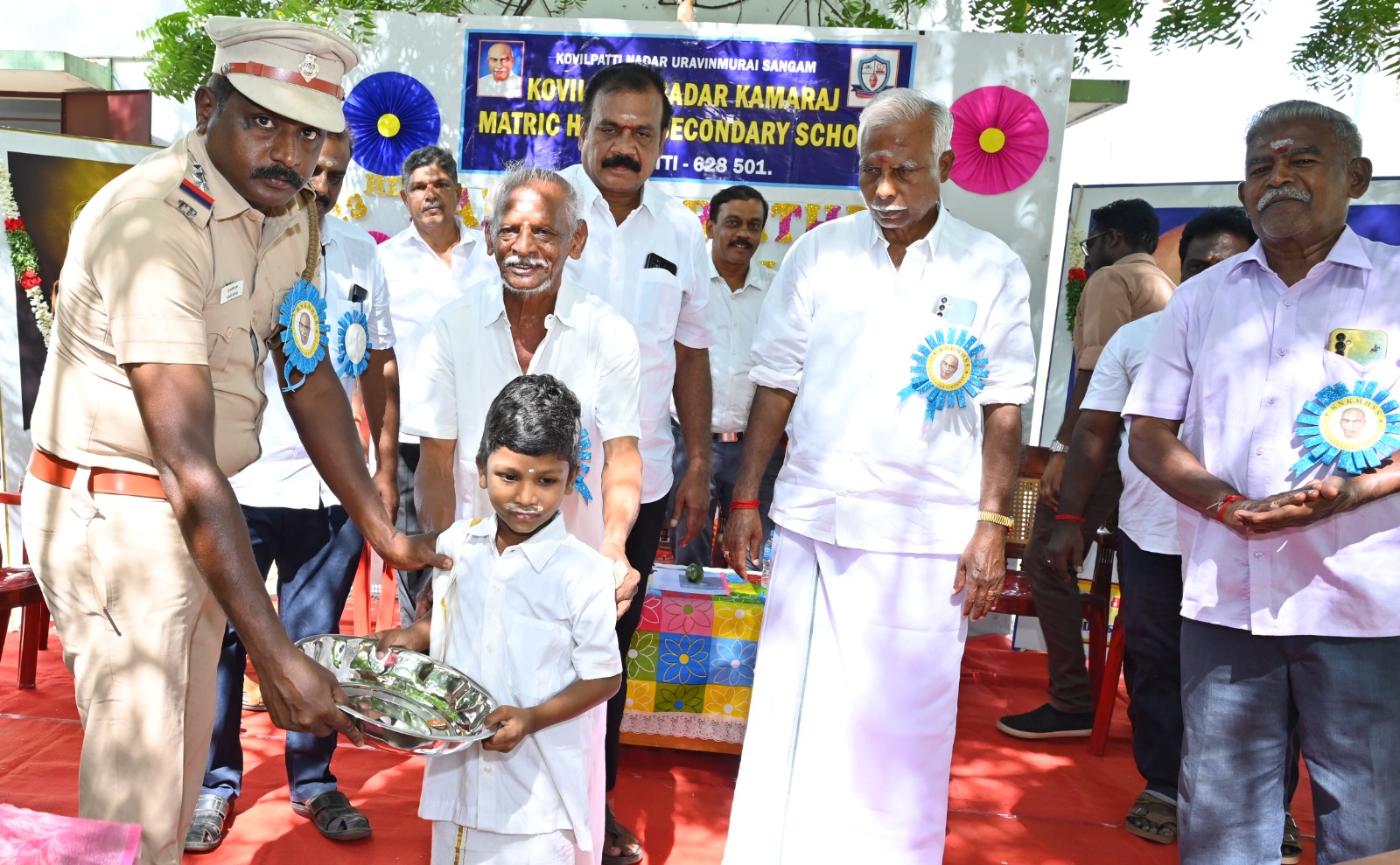 கோவில்பட்டி நாடார் காமராஜ் மெட்ரிக் மேல்நிலைப் பள்ளியில் 123வது காமராஜர் பிறந்தநாள் விழா