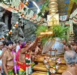 ஆண்டாள் கோவில் ஆடிப்பூர தேர் திருவிழா துவக்கம்