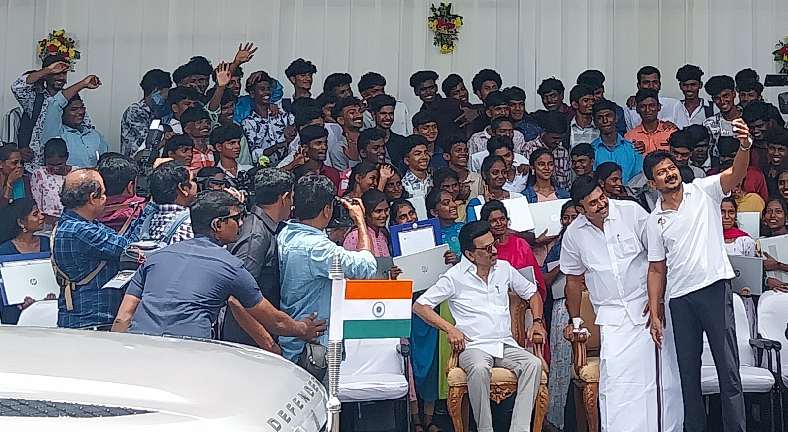முதலமைச்சர் ஸ்டாலின், நேற்று தலைமைச் செயலகத்துக்கு வருகை