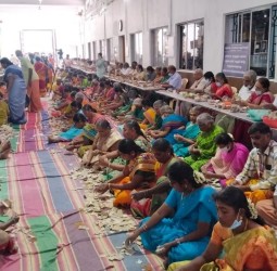 ஆனைமலை மாசாணியம்மன் கோவில் உண்டியல்கள் திறக்கப்பட்டு காணிக்கை எண்ணும் பணி